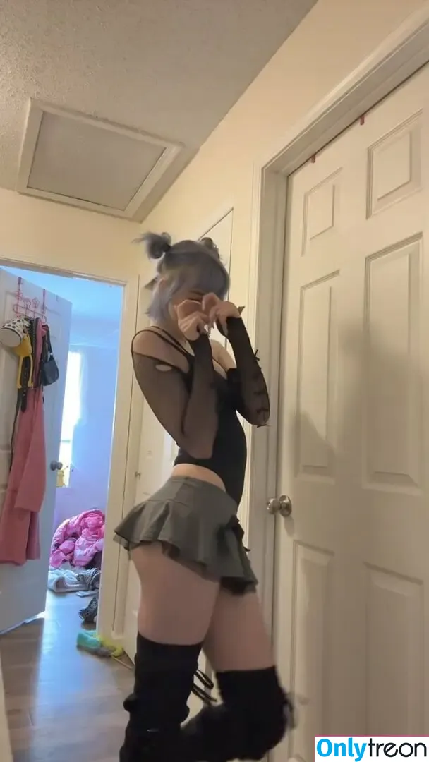 Heilokittyloser nude photo #0012 (Mymelodyloser / PJ)