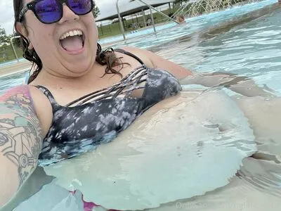 hela.stoned.bbw / helastonedbbw фото голая #0037