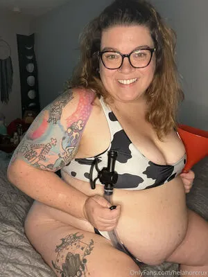 hela.stoned.bbw / helastonedbbw фото голая #0056