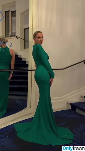 Helen Flanagan / helen_flanagan / hjgflanagan фото голая #1572