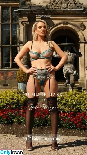 Helen Flanagan / helen_flanagan / hjgflanagan фото голая #1576