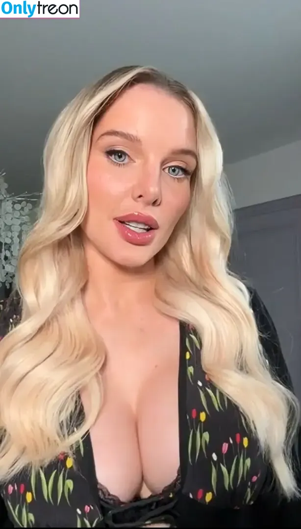 Helen Flanagan голая photo #1742 (helen_flanagan / hjgflanagan)