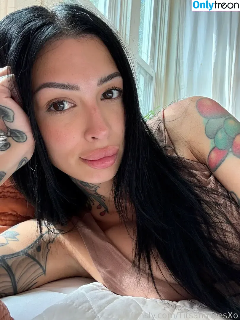 Helen Johnson голая photo #0041 (__whatevsforevs)