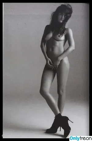 Helena Christensen / helenachristensen nude photo #0133