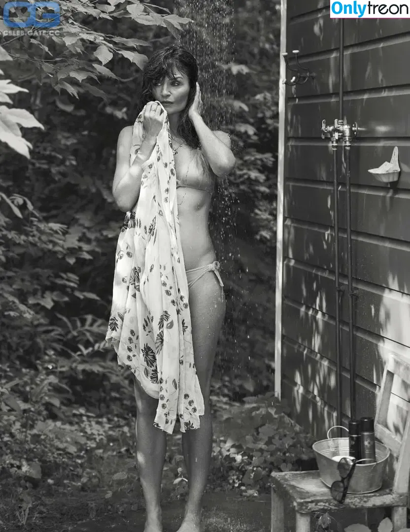 Helena Christensen nude photo #0134 (helenachristensen)
