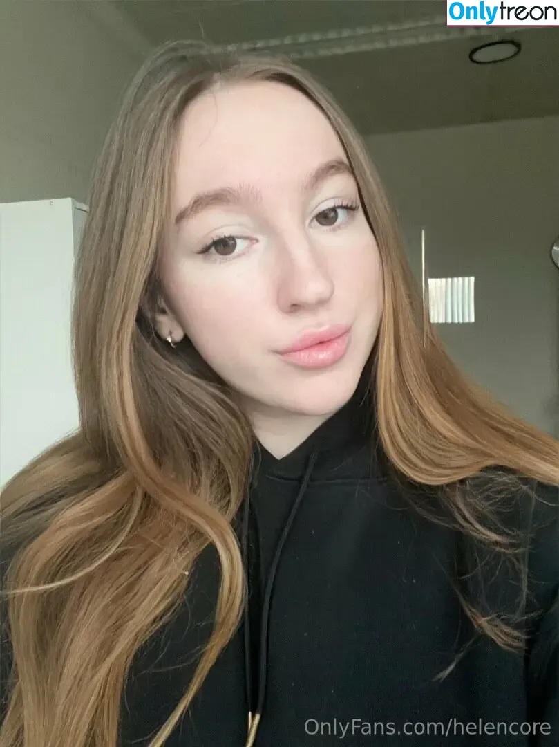 helencore голая photo #0045 (helencore)