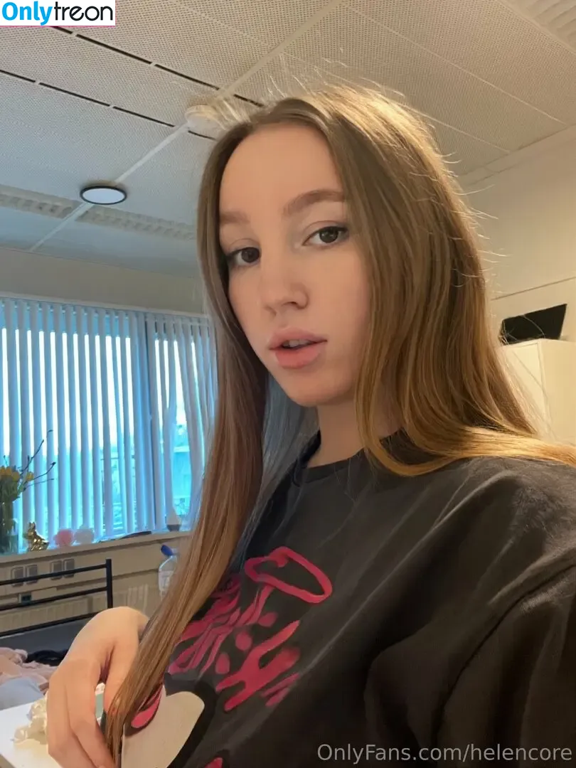 helencore nude photo #0112 (helencore)