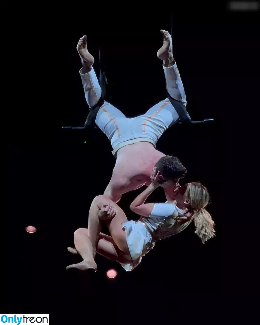 Helene Fischer голая photo #0403 (helenefischer)