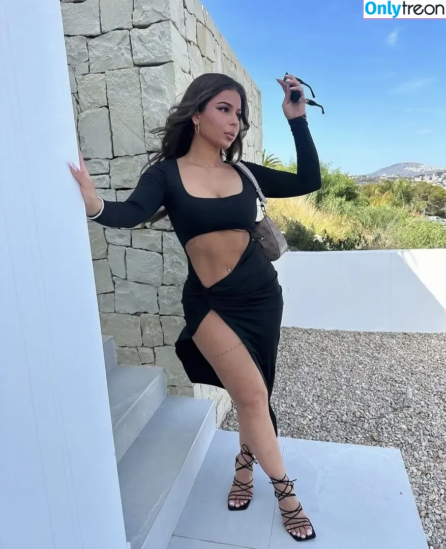Helin Deli nude photo #0027 (Helin Deli)