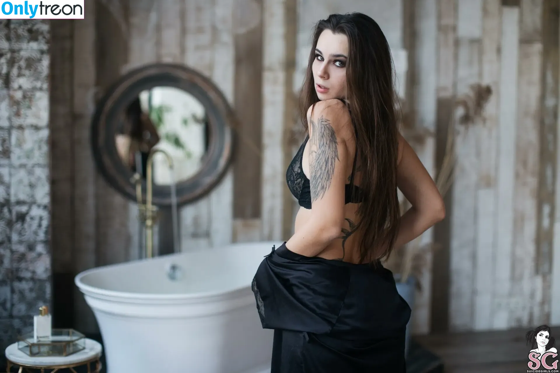 Hellga nude photo #0014 (hellcat915 / hellga_ignatovich)
