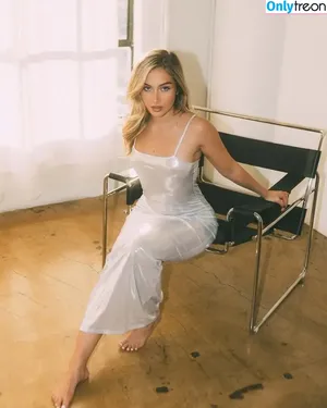  nude photo #0003