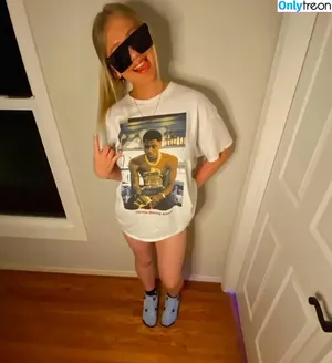 henleyyyy / henleyapps_ / heynellyy nude photo #0069