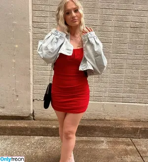 henleyyyy / henleyapps_ / heynellyy nude photo #0074