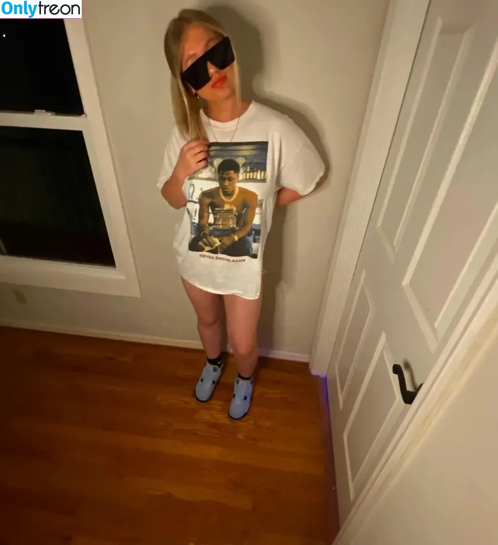 henleyyyy nude photo #0072 (henleyapps_ / heynellyy)
