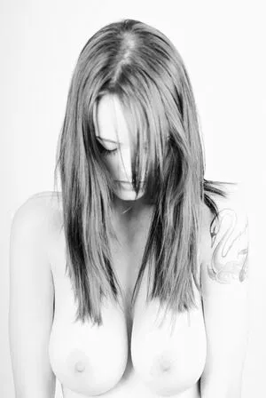 Henna Nueller / hennamodel1 / hennan.model / hennanueller nude photo #0016