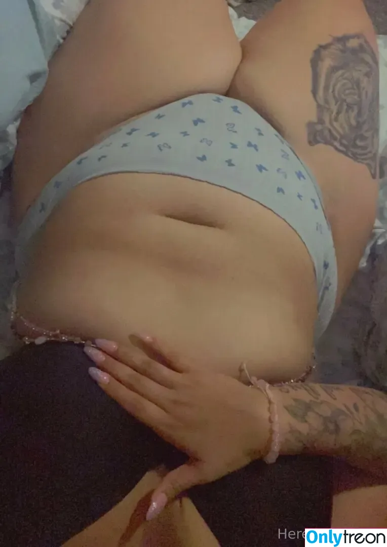 hereisrinababy nude photo #0021 (Rina Love / honeebaee)