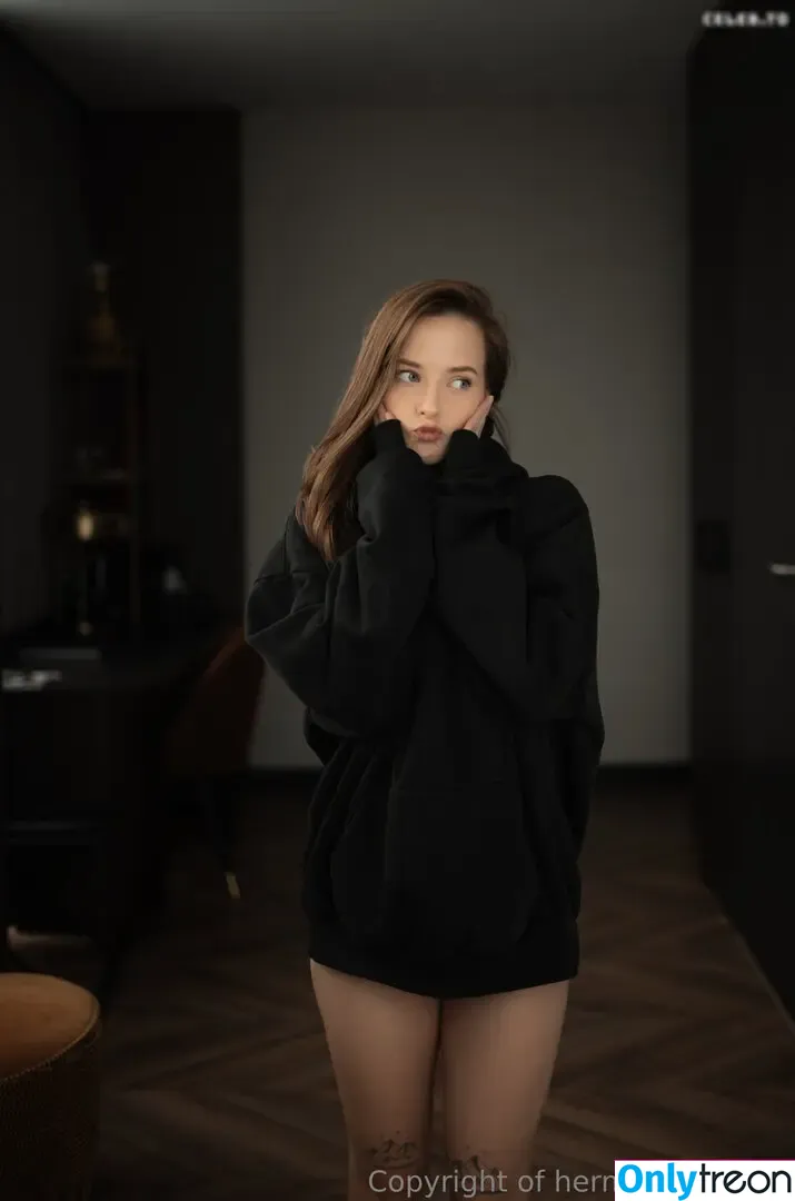 hermione_potter голая photo #1088 (hermione_potter427)