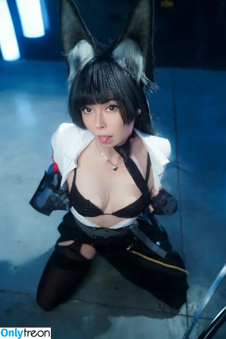 Hessakai nude photo #0430 (Hessakai)