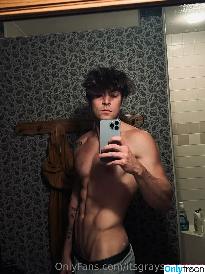 hey.itsgrayson nude photo #0019 (heyyitsgrey)