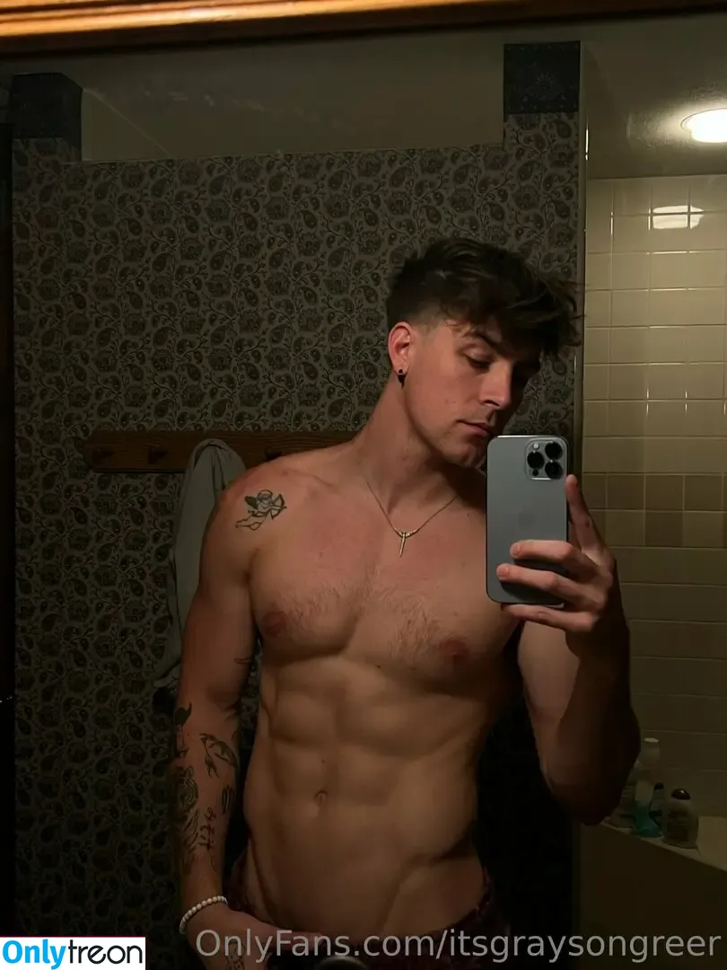 hey.itsgrayson nude photo #0021 (heyyitsgrey)