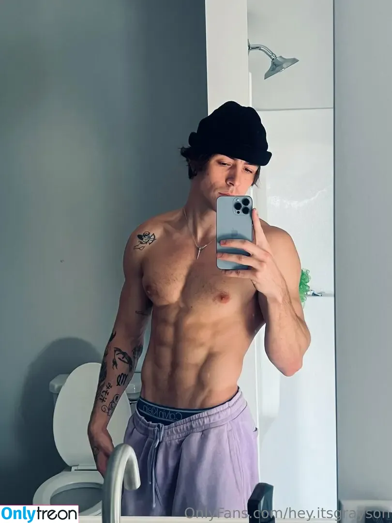 hey.itsgrayson nude photo #0029 (heyyitsgrey)