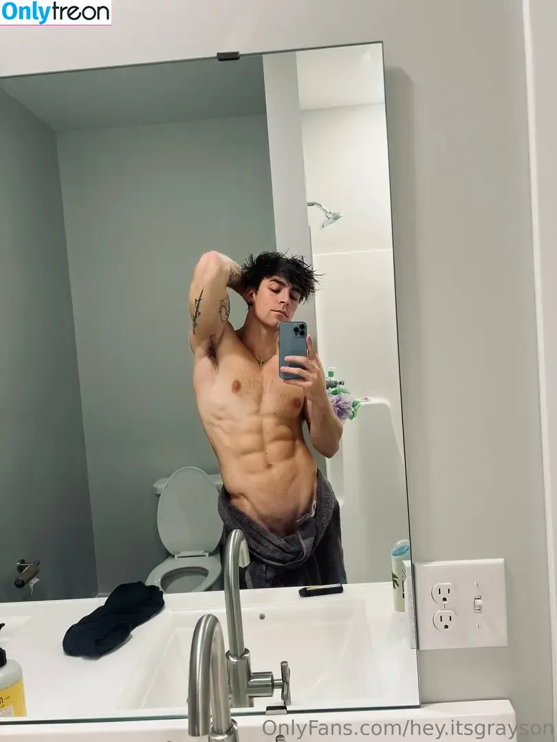 hey.itsgrayson nude photo #0037 (heyyitsgrey)