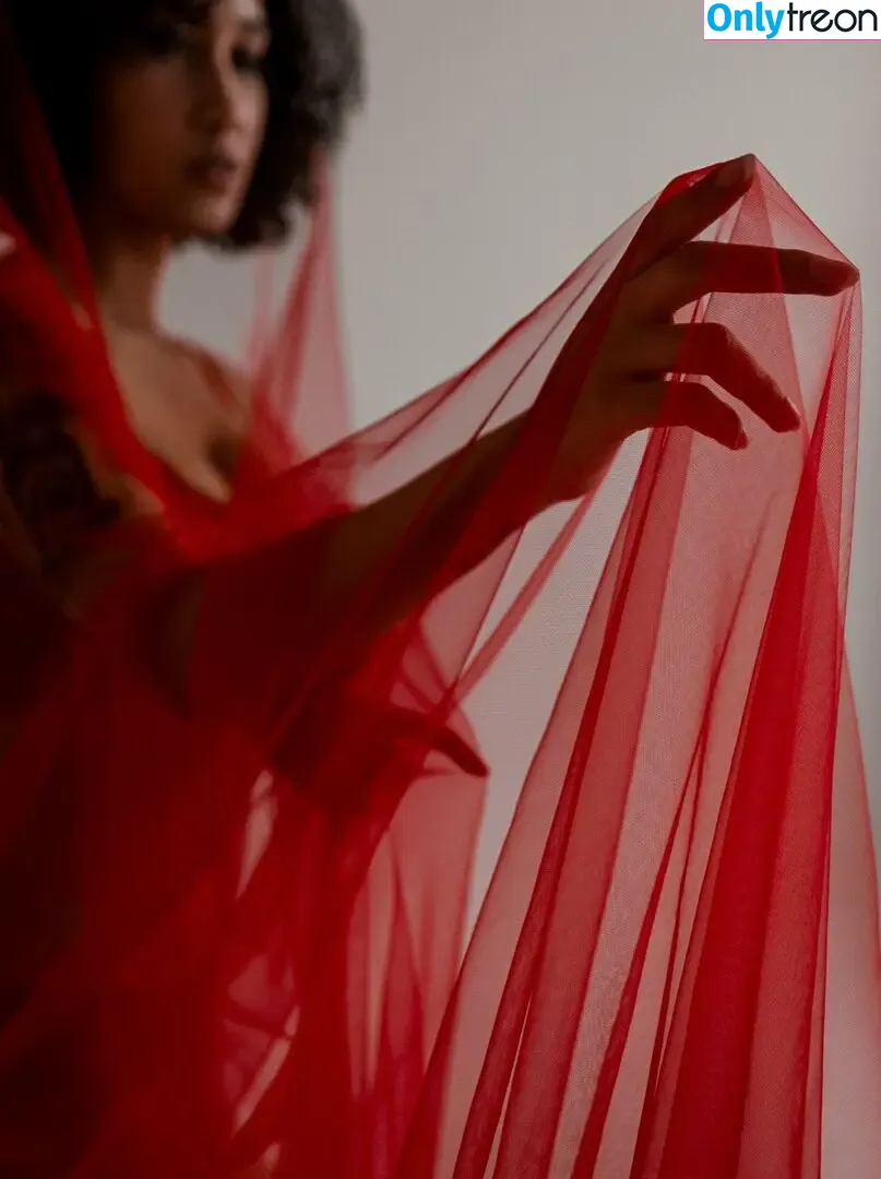 Hey.solange nude photo #0183 (Solana Bardell / heysolange / solange)