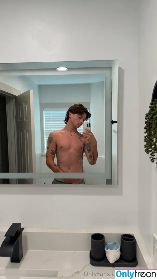 heyimjack nude photo #0107 (jack_kretchmer_)