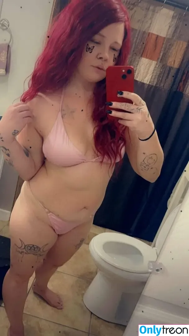 heyitsivyanne nude photo #0035 (heyitsivettee)