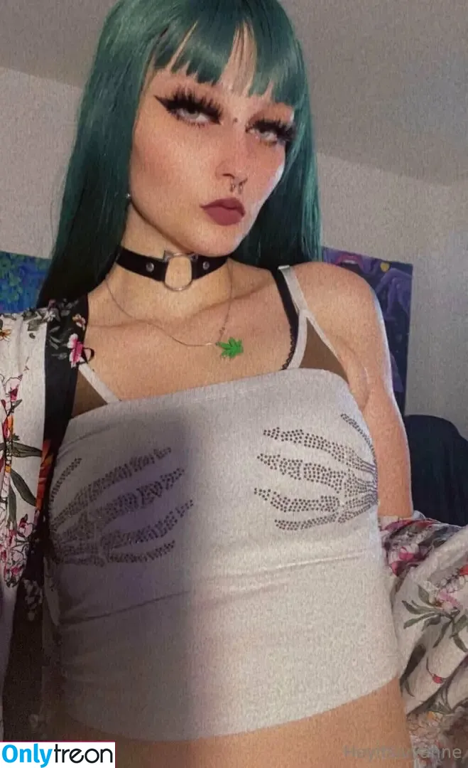 heyitsivyanne nude photo #0039 (heyitsivettee)