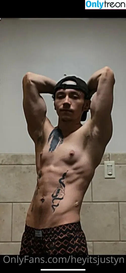 heyitsjustyn nude photo #0010 (heyitsjustyn)