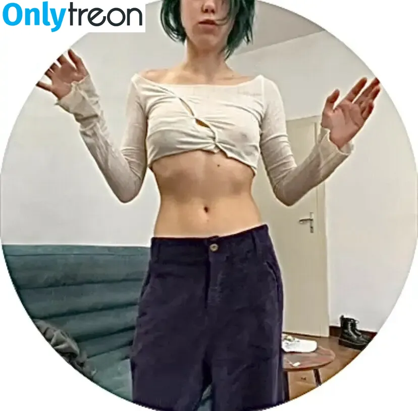 heykrls nude photo #0124 (heykris)