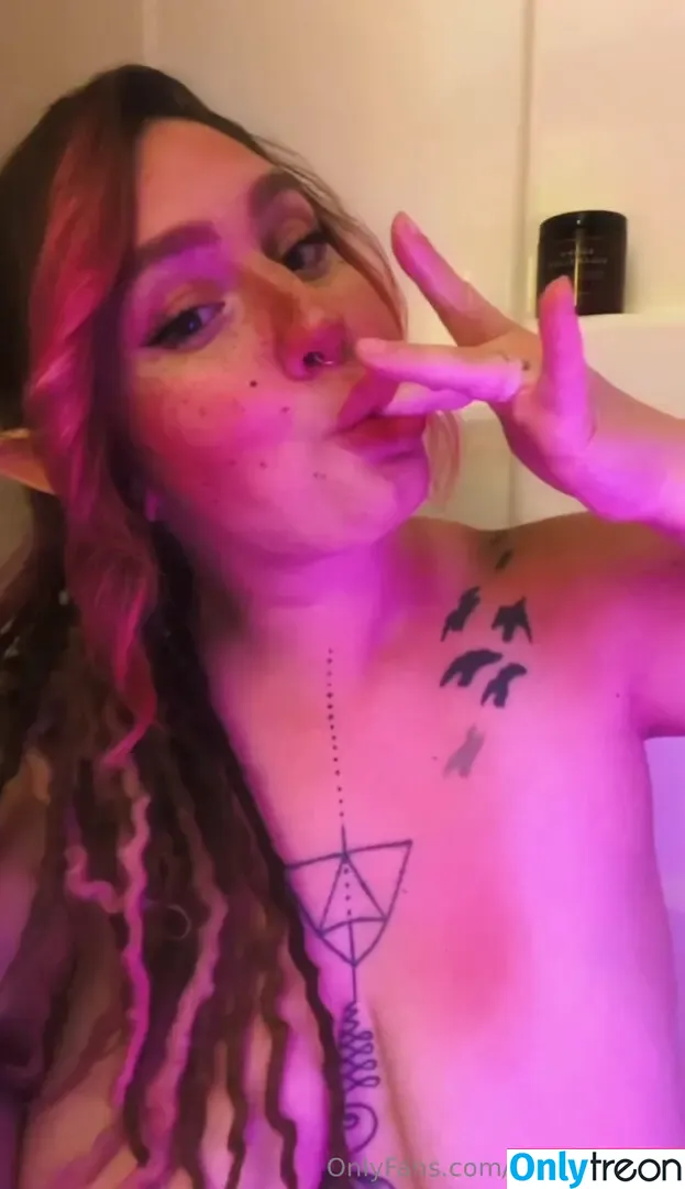 heymegwilde голая photo #0011 (heymegwilde)