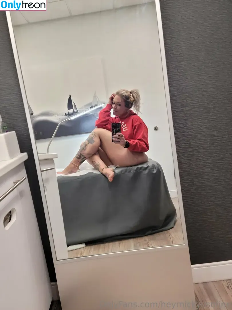heymickyusofine nude photo #0002 (heyymickeyyousofine)