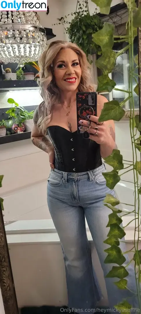 heymickyusofine nude photo #0006 (heyymickeyyousofine)