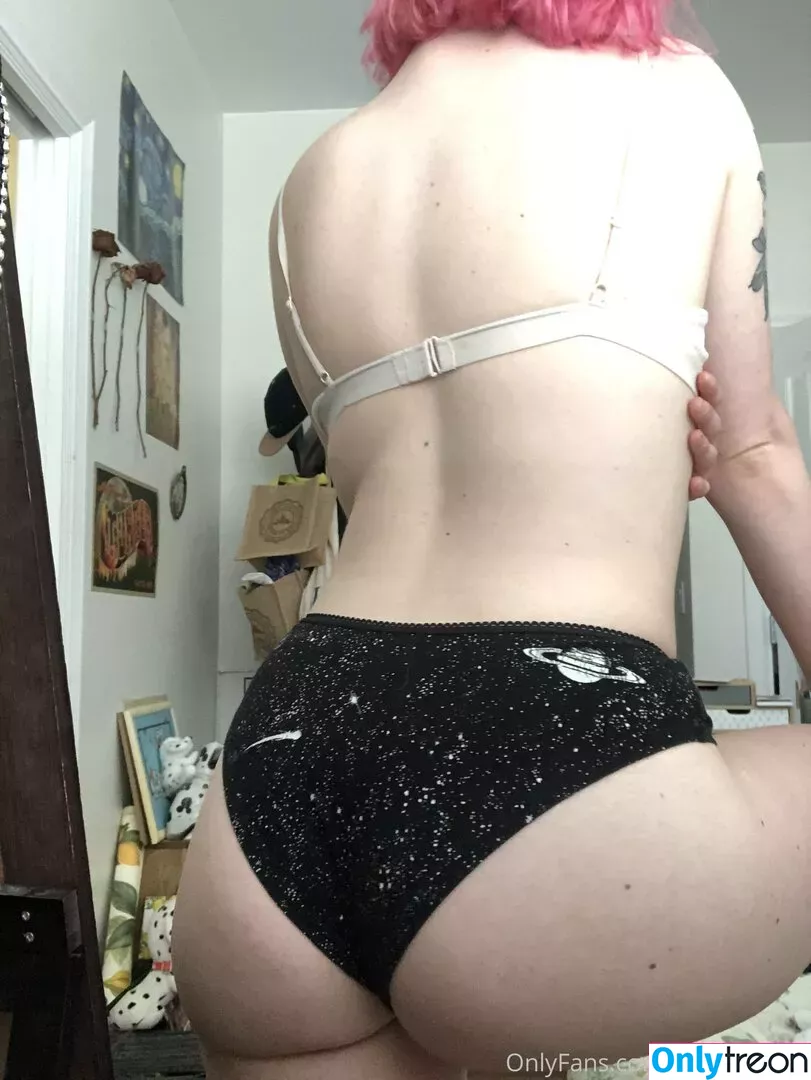 hhannahraee nude photo #0078 (hhannahraee)