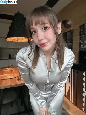 Hheadshhot / AliceBong / hheartshhot nude photo #1011