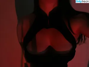 hi_kitana / hi.katana / hikatanacosplay nude photo #0048