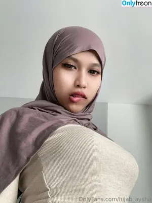 hijab_aysha / hijab_ayesha nude photo #0005