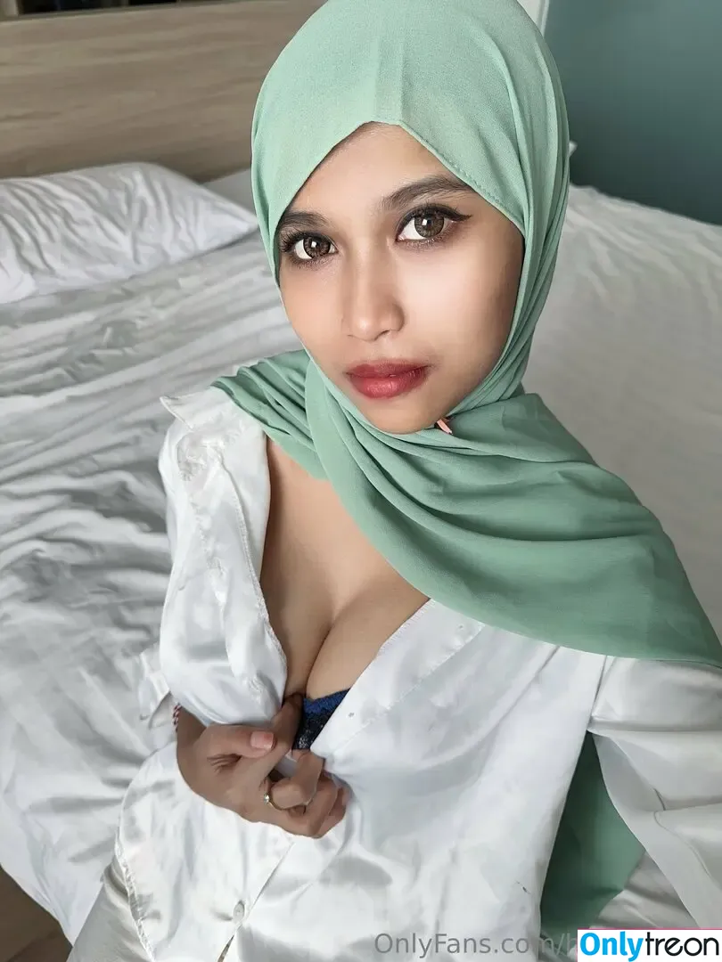 hijab_aysha nude photo #0034 (hijab_ayesha)