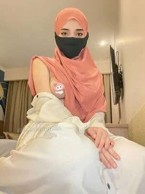 Hijab Camilla / hijab_camilla / hijabcamilla nude photo #0009