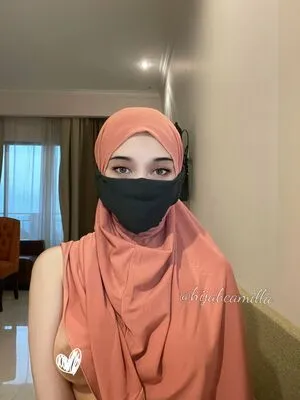 Hijab Camilla / hijab_camilla / hijabcamilla nude photo #0011