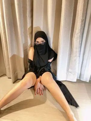 Hijab Camilla / hijab_camilla / hijabcamilla nude photo #0048