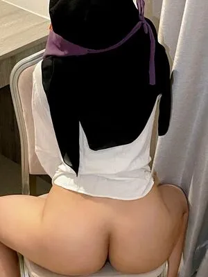 Hijab Camilla / hijab_camilla / hijabcamilla nude photo #0096