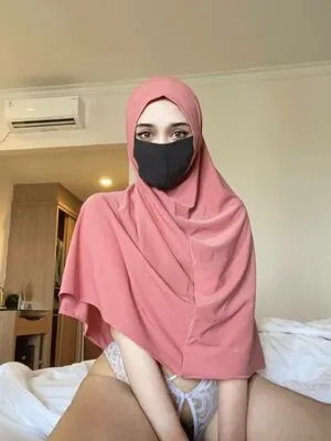 Hijab Camilla / hijab_camilla / hijabcamilla nude photo #0105