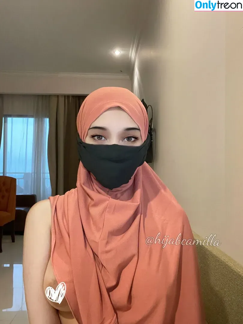 Hijab Camilla nude photo #0011 (hijab_camilla / hijabcamilla)