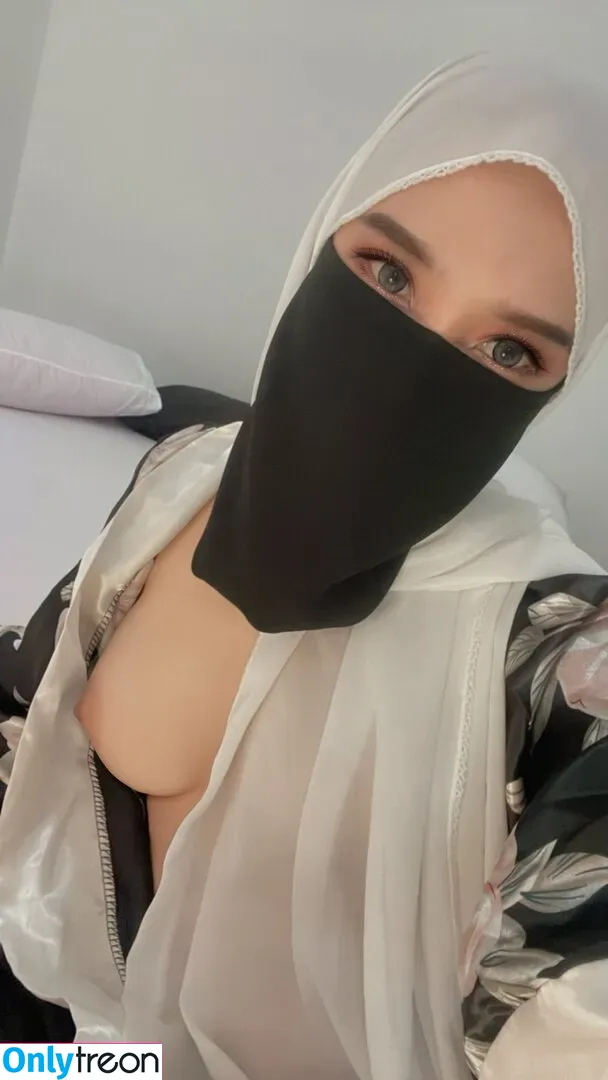 Hijab Camilla nude photo #0081 (hijab_camilla / hijabcamilla)