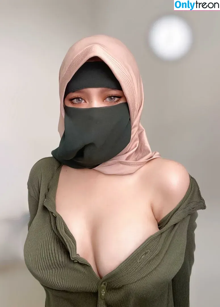 Hijab Camilla nude photo #0145 (hijab_camilla / hijabcamilla)