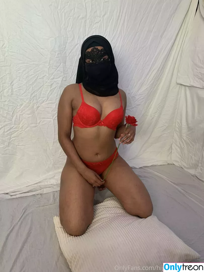 hijab-queen-free nude photo #0011 (hijabqueenofficial)