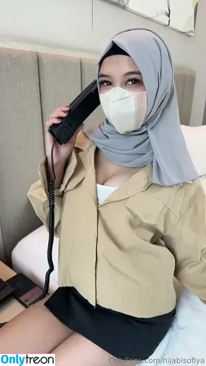 hijabisofiya / hijabisofia nude photo #0064